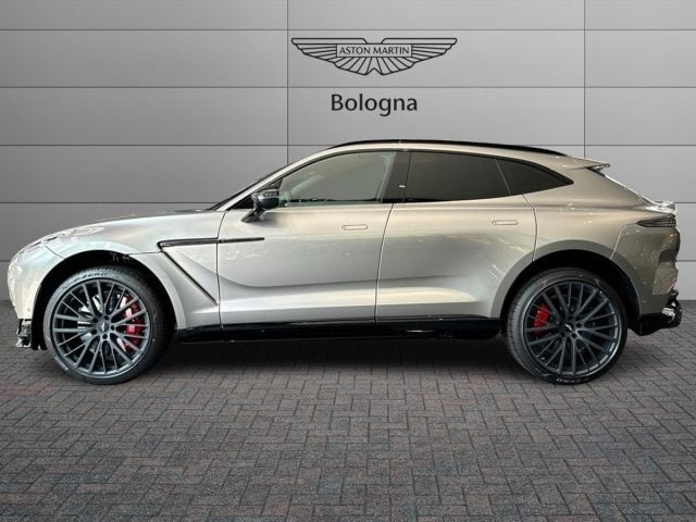 Aston Martin DBX 707 4.0 Auto - foto 2 di 4