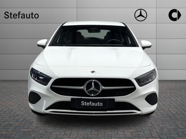 Mercedes-Benz A 180 d Automatic Advanced - foto 4 di 4