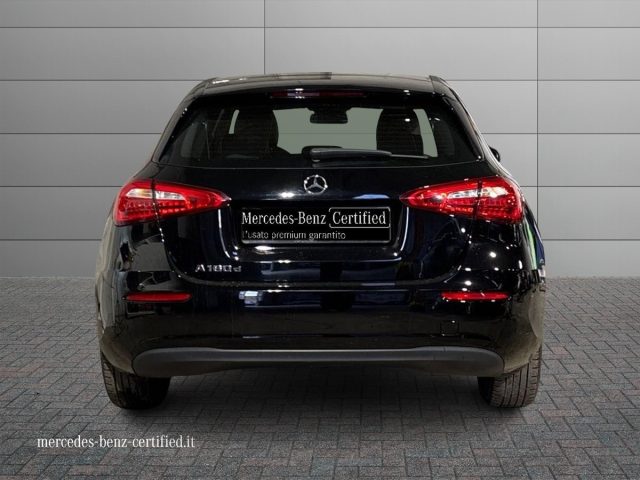 Mercedes-Benz A 180 d Automatic Business usato a BOLOGNA