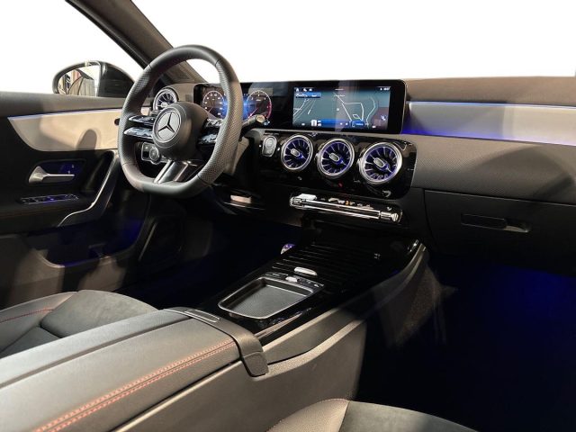 Mercedes-Benz A 180 d Automatic AMG Line Advanced Plus - foto 2 di 4