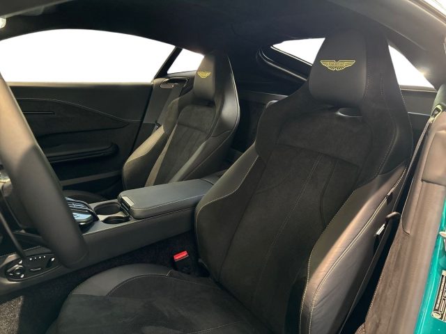 Aston Martin Vantage Coupé 4.0 V8 auto, del 2024, 16.227 km, in vendita a Bologna (BO)