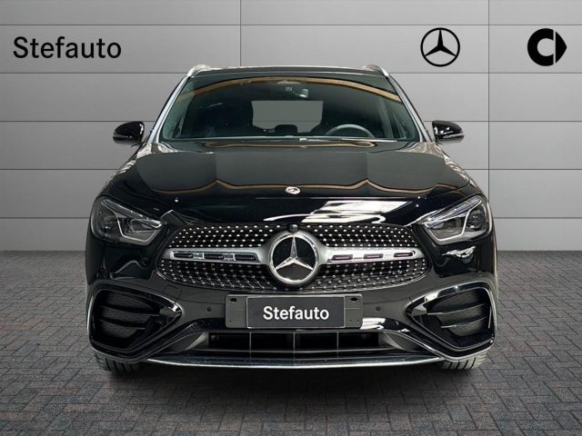 Mercedes-Benz GLA 200 d Automatic AMG Line Extra - foto 4 di 4