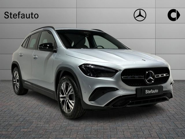 Mercedes-Benz GLA 200 d Automatic Progressive Advanced km 0 a BOLOGNA