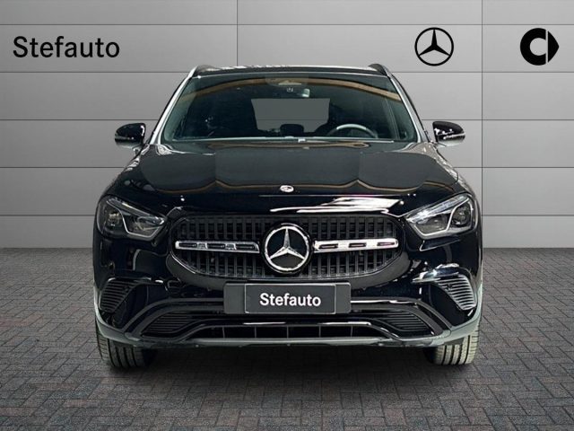 Mercedes-Benz GLA 200 d Automatic Progressive Extra - foto 4 di 4