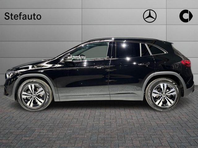 Mercedes-Benz GLA 200 d Automatic Progressive Extra - foto 3 di 4