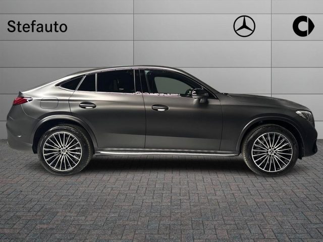 Mercedes-Benz GLC 300 de hybrid EQ 4Matic Coupé AMG Line Advanced - foto 2 di 4