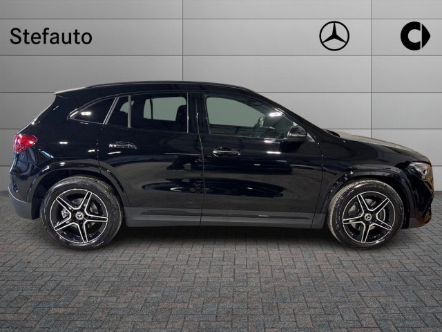 Mercedes-Benz GLA 200 d Automatic 4Matic AMG Line Advanced Plus - foto 2 di 4