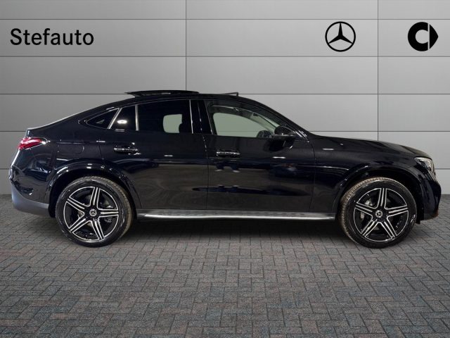 Mercedes-Benz GLC 300 de hybrid EQ 4Matic Coupé AMG Line Premium Tech - foto 2 di 4