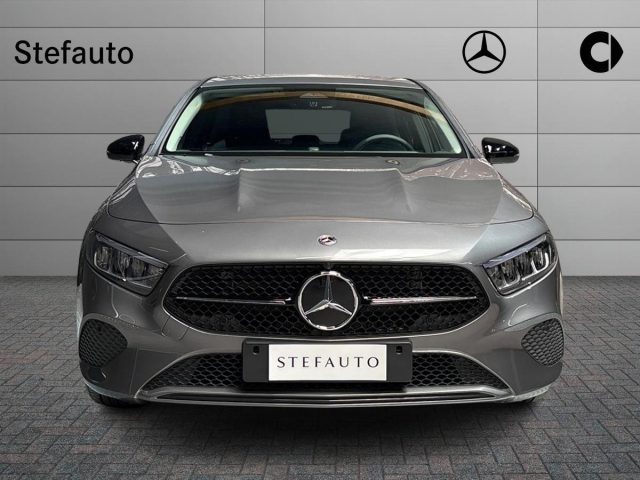 Mercedes-Benz A 180 Automatic Progressive Extra - foto 4 di 4