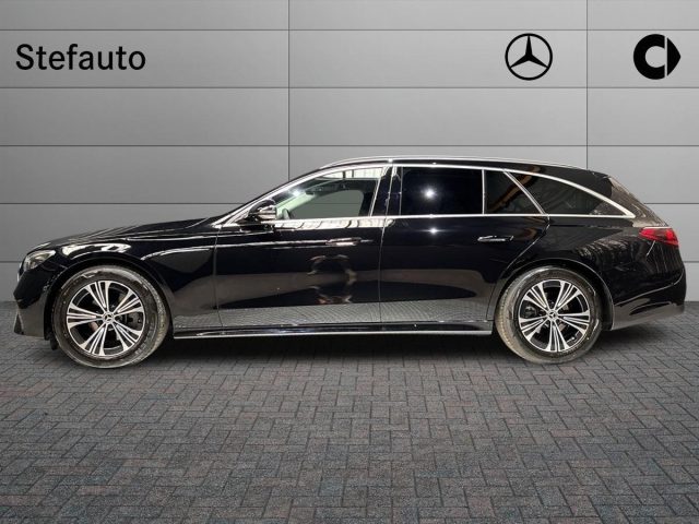 Mercedes-Benz E 220 d Mild hybrid 4Matic S.W. Advanced - foto 3 di 4