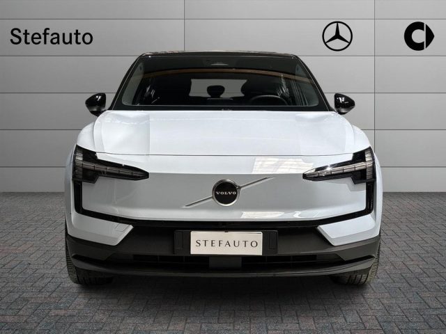 Volvo EX30 Single Motor Extended Range RWD Plus - foto 4 di 4