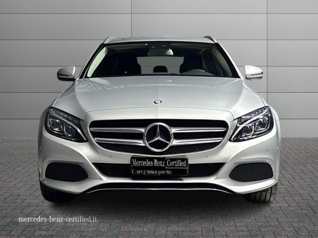 Mercedes-Benz C 220 d S.W. Auto Sport - foto 3 di 4
