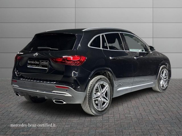 Mercedes-Benz GLA 180 d Automatic AMG Line Advanced Plus - foto 2 di 4