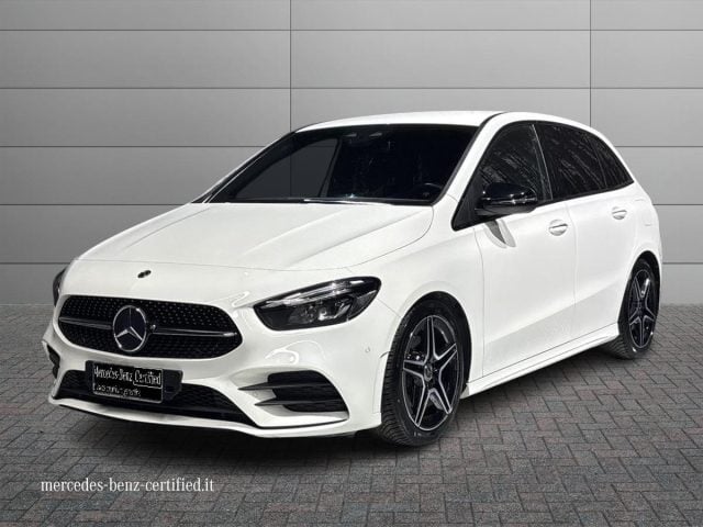 Mercedes-Benz B 180 d Automatic Premium usato a BOLOGNA