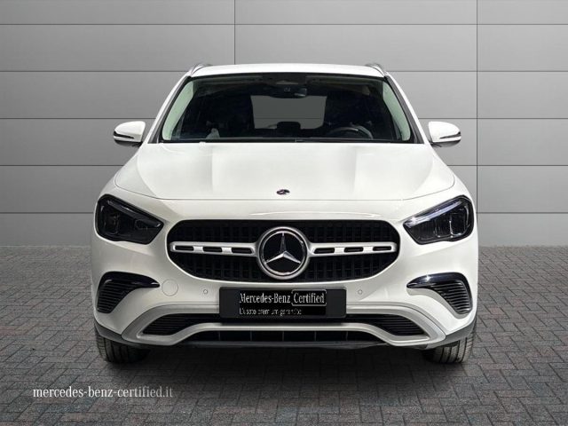 Mercedes-Benz GLA 180 d Automatic Advanced - foto 3 di 4