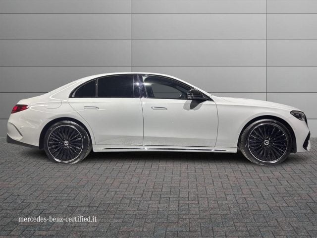 Mercedes-Benz E 220 d Mild hybrid 4Matic Exclusive Premium Plus - foto 4 di 4