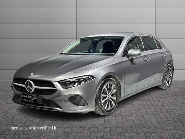 Mercedes-Benz A 180 d Automatic Advanced, del 2023, 88.063 km, in vendita a Bologna (BO)