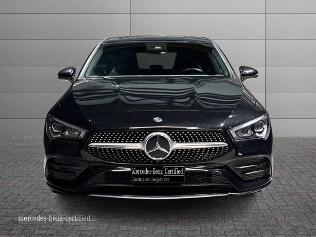 Mercedes-Benz CLA 200 d Automatic Shooting Brake Premium - foto 3 di 4