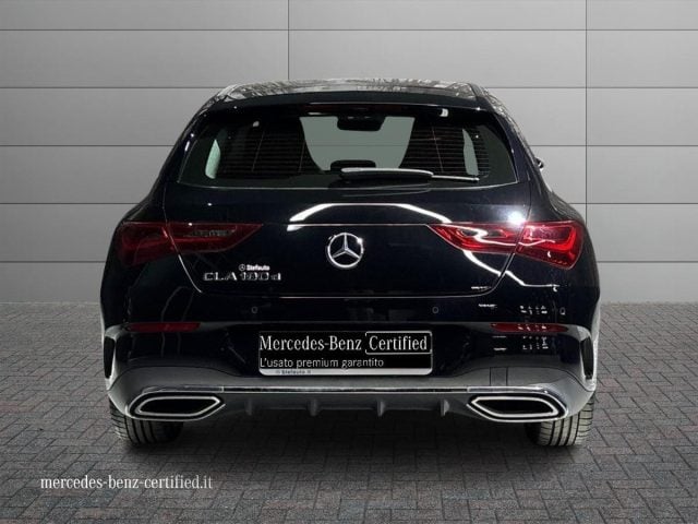 Mercedes-Benz CLA 180 d Automatic Shooting Brake AMG Line Advanced Plus - foto 4 di 4