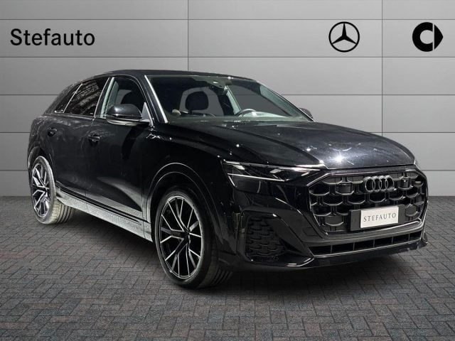 Audi Q8 SUV 45 TDI quattro tiptronic S line edition, del 2024, 21.204 km, in vendita a Bologna (BO)