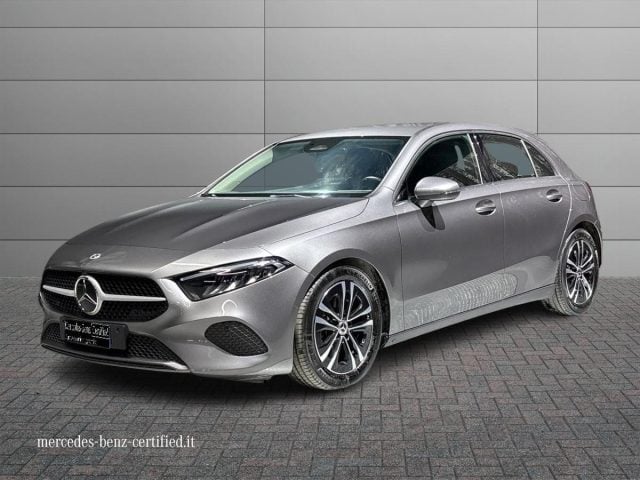 Mercedes-Benz A 180 d Automatic Advanced, del 2024, 45.744 km, in vendita a Bologna (BO)
