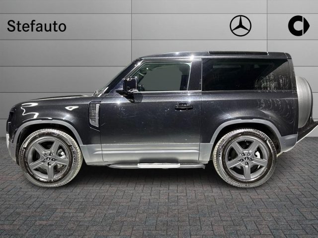 Land Rover Defender 90 3.0D I6 250 CV AWD Auto SE - foto 3 di 4