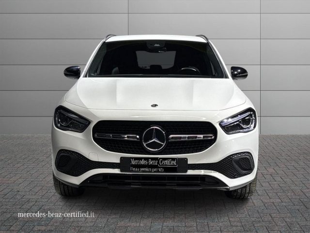 Mercedes-Benz GLA 250 e hybrid EQ Sport Plus - foto 3 di 4