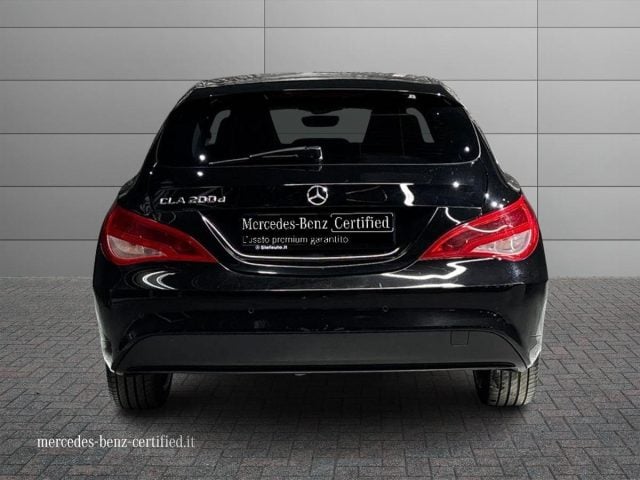 Mercedes-Benz CLA 200 d SB Automatic Sport - foto 4 di 4