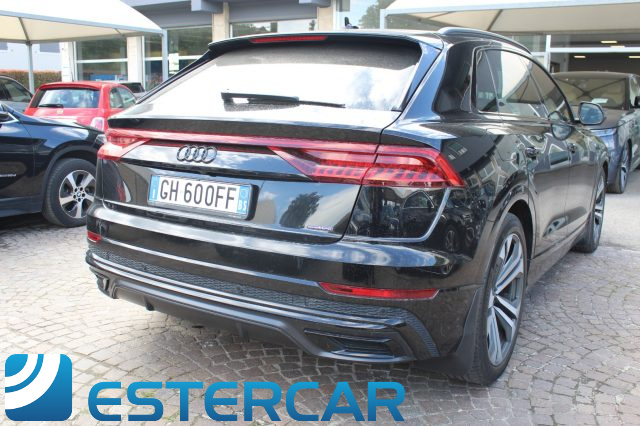 Audi Q8 50 TDI 286CV quattro tiptronic Sport S-LINE - foto 2 di 4