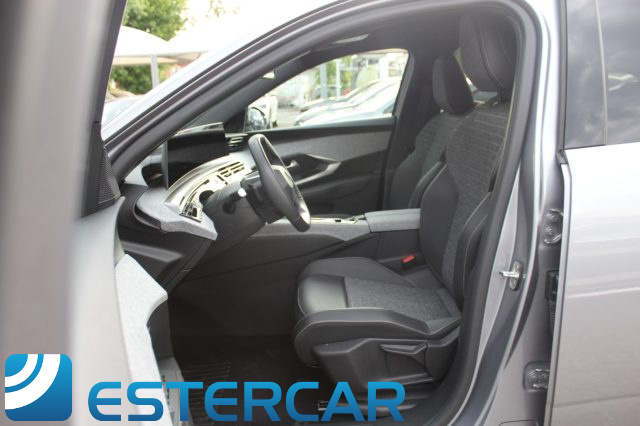 Peugeot 3008 Hybrid 136 e-DCS6 Allure - foto 4 di 4