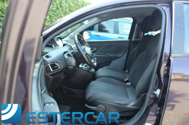 Lancia Ypsilon 1.2 69CV 5 porte GPL Ecochic Elefantino - foto 4 di 4