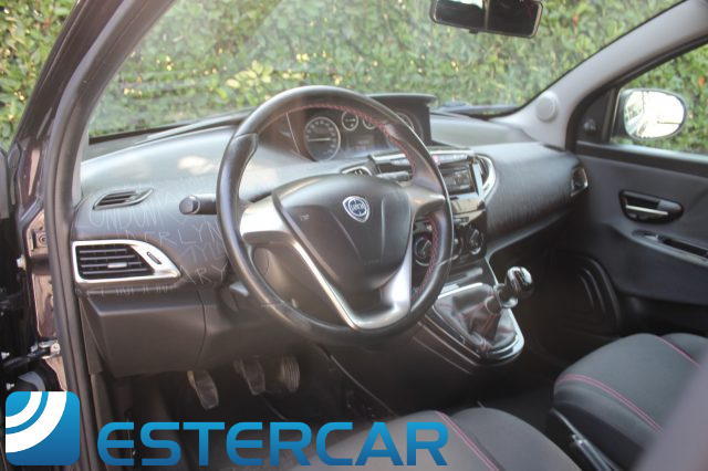 Lancia Ypsilon 1.2 69CV 5 porte GPL Ecochic Elefantino - foto 3 di 4
