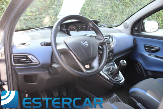Lancia Ypsilon 1.3 MJT 16V 95CV 5 porte S&S Gold - foto 3 di 4