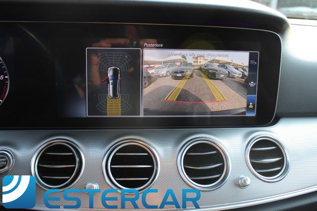 Mercedes-Benz E 220 d S.W. Auto Premium AMG, del 2018, 158.000 km, in vendita a Orzinuovi (BS)