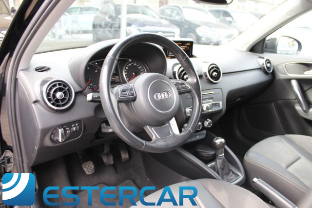 Audi A1 SPB 1.6 TDI 116CV Sport - foto 3 di 4