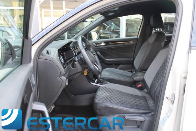 Volkswagen T-Roc 2.0 TDI 150CV DSG R LINE - foto 4 di 4