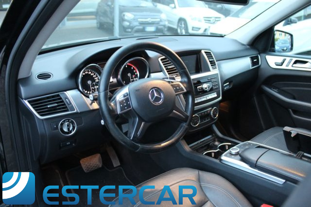 Mercedes-Benz ML 250 D 4Matic Premium AMG TETTO - foto 3 di 4