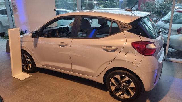 Hyundai i10 1.0 MPI Connectline - foto 3 di 4