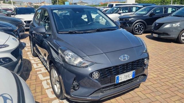 Hyundai i10 1.0 MPI Connectline - foto 2 di 4