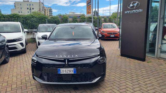 Lancia Ypsilon Hybrid e-DCT Edizione Cassina usato a SAVONA