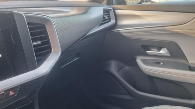 Opel Mokka 1.2 Turbo 130 CV aut. Elegance, del 2021, 64.411 km, in vendita a Savona (SV)