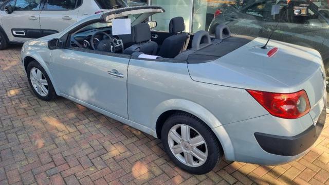 Renault Megane M�gane C-C 1.9 dCi Confort Authentique usato a SAVONA