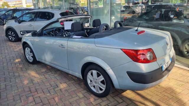 Renault Megane M�gane C-C 1.9 dCi Confort Authentique - foto 3 di 4