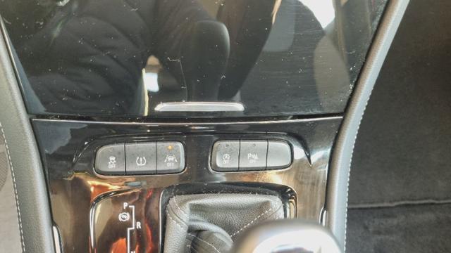 Opel Grandland X 1.5 diesel Ecotec Start&Stop aut. Elegance, del 2021, 78.359 km, in vendita a Savona (SV)