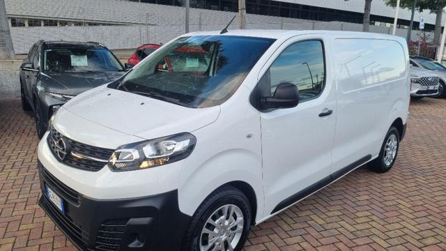 Opel Vivaro 2.0 Diesel 145CV S&S AT8 PL-TN M Furgone Enjoy, del 2022, 45.253 km, in vendita a Savona (SV)