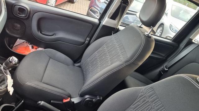 Fiat Panda 1.0 FireFly S&S Hybrid usato a SAVONA