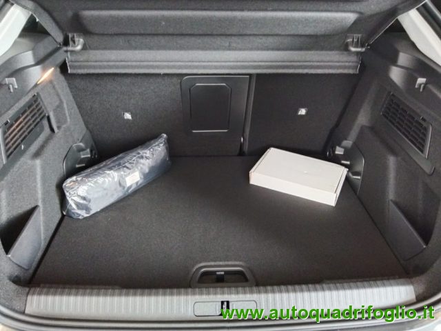 Citroen C4 PureTech 130 S&S EAT8 Shine - foto 4 di 4
