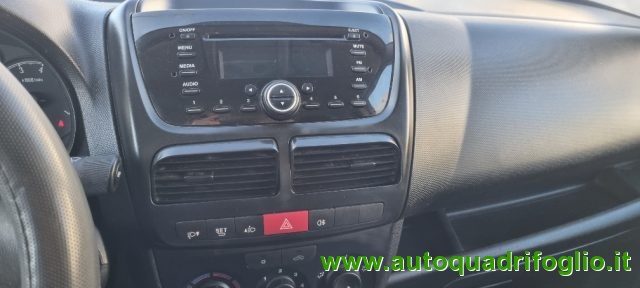 Opel Combo 1.6 CDTI 105CV EcoFLEX l2-h1 Van S&S (950kg) E5+, del 2015, 157.296 km, in vendita a Savona (SV)