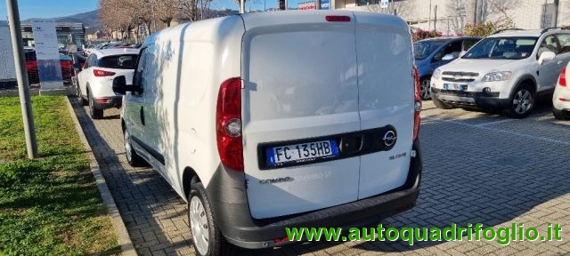 Opel Combo 1.6 CDTI 105CV EcoFLEX l2-h1 Van S&S (950kg) E5+, del 2015, 157.296 km, in vendita a Savona (SV)