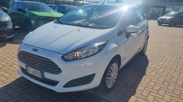 Ford Fiesta 1.5 TDCi 75CV 5 porte Titanium - foto 4 di 4